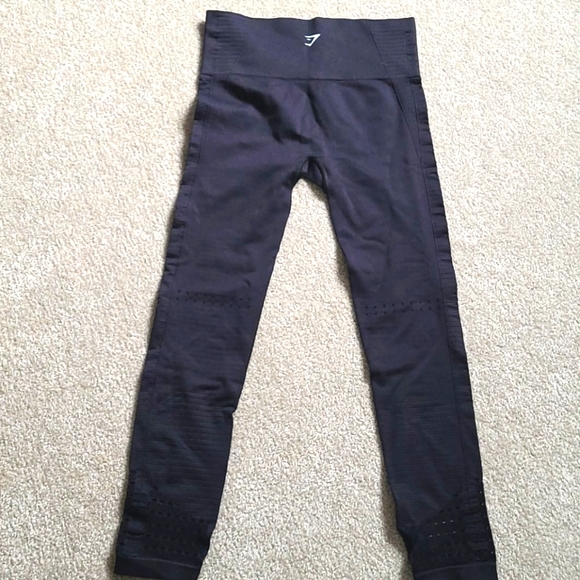 Gymshark pants! Size medium. Black. Brand new! - Picture 4 of 4